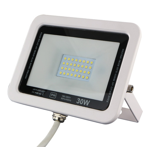 大面積照明燈具就選LED投光燈！